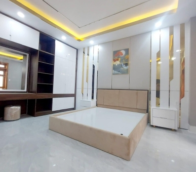 Nhà ở 5 phòng ngủ